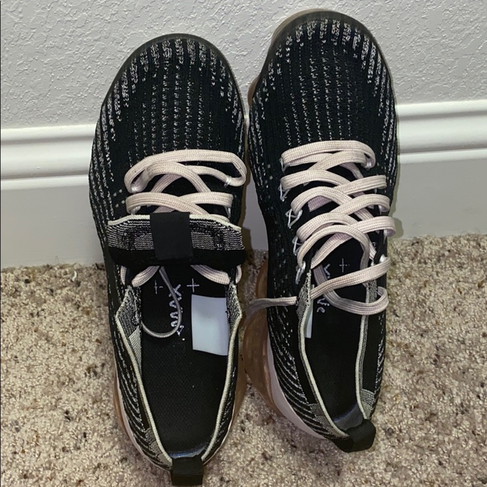 Vapormax